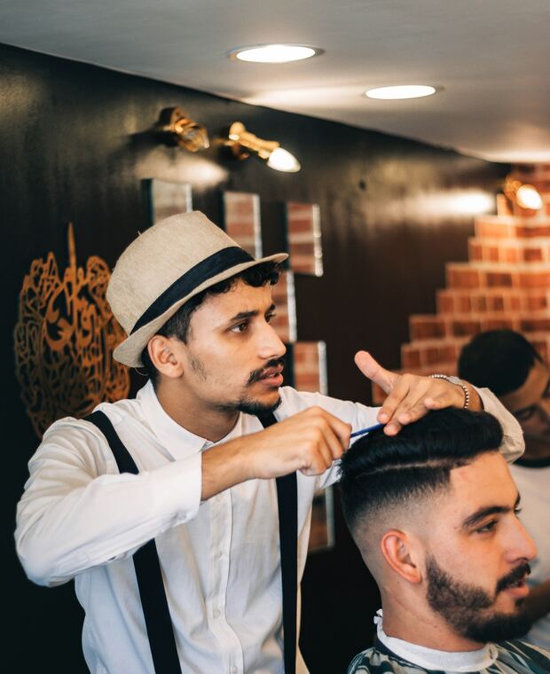 Barber Bang Rizal (ilustrasi)