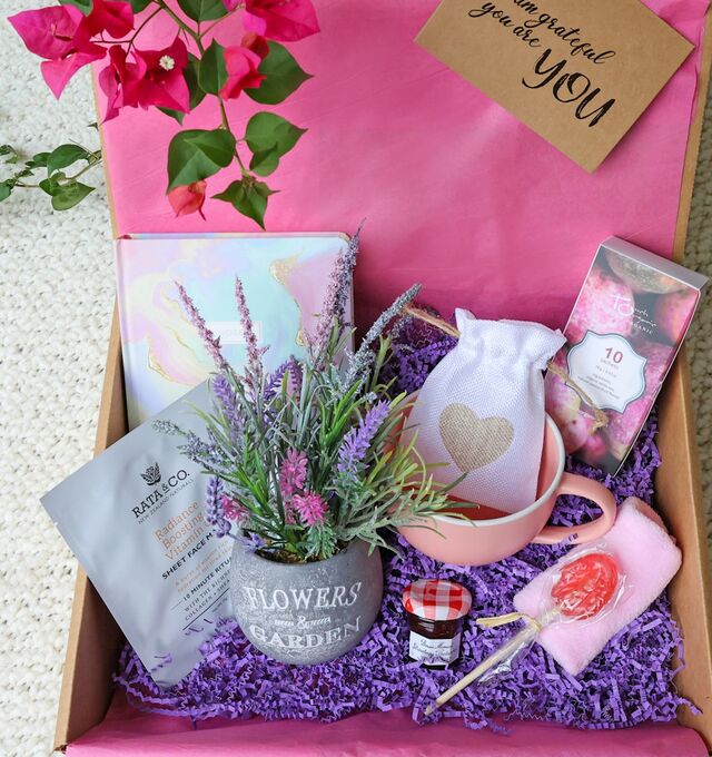 Hampers elegan (ilustrasi)