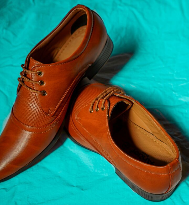 Brogue Cognac (ilustrasi)